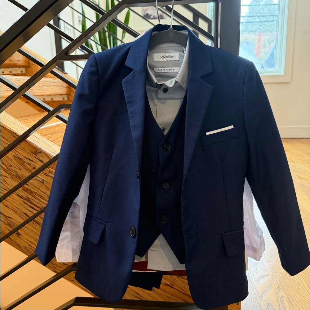 5/6 Kids Dark Blue Suit with vest